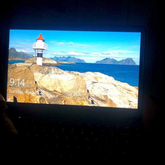 Gateway laptop brand new - Picture 1 of 2